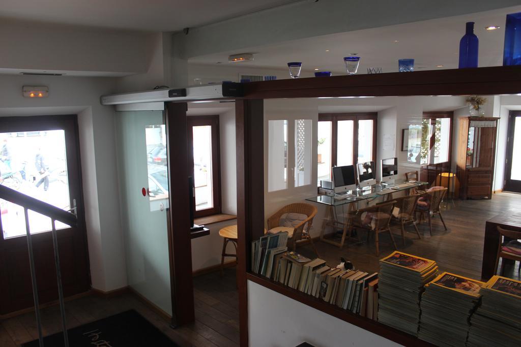 Hostal Cristina Cadaqués Eksteriør billede